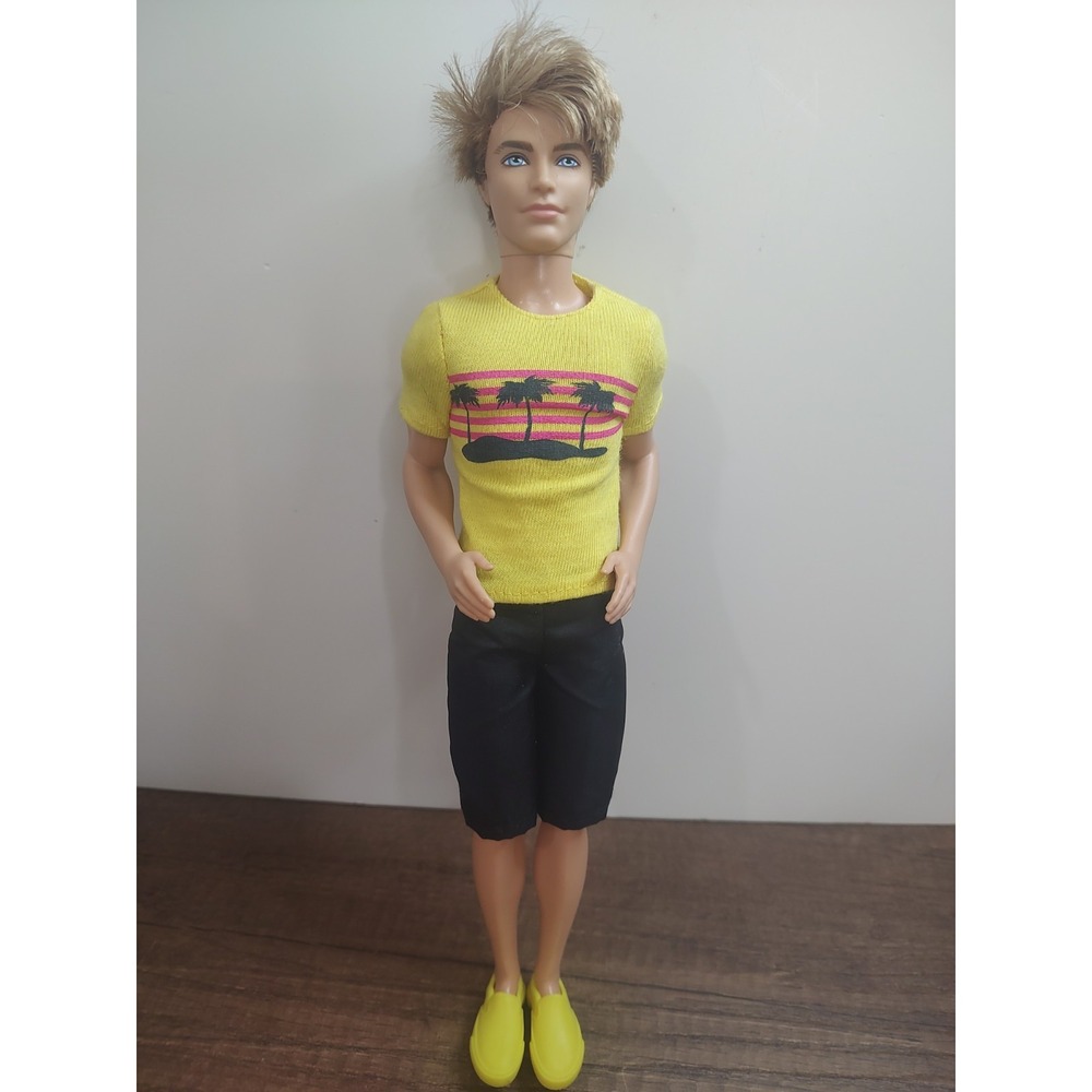 BARBIE BEACH CRUISER VEHICLE KEN DOLL 2009 Top Shorts Shoes Yellow Palm Trees